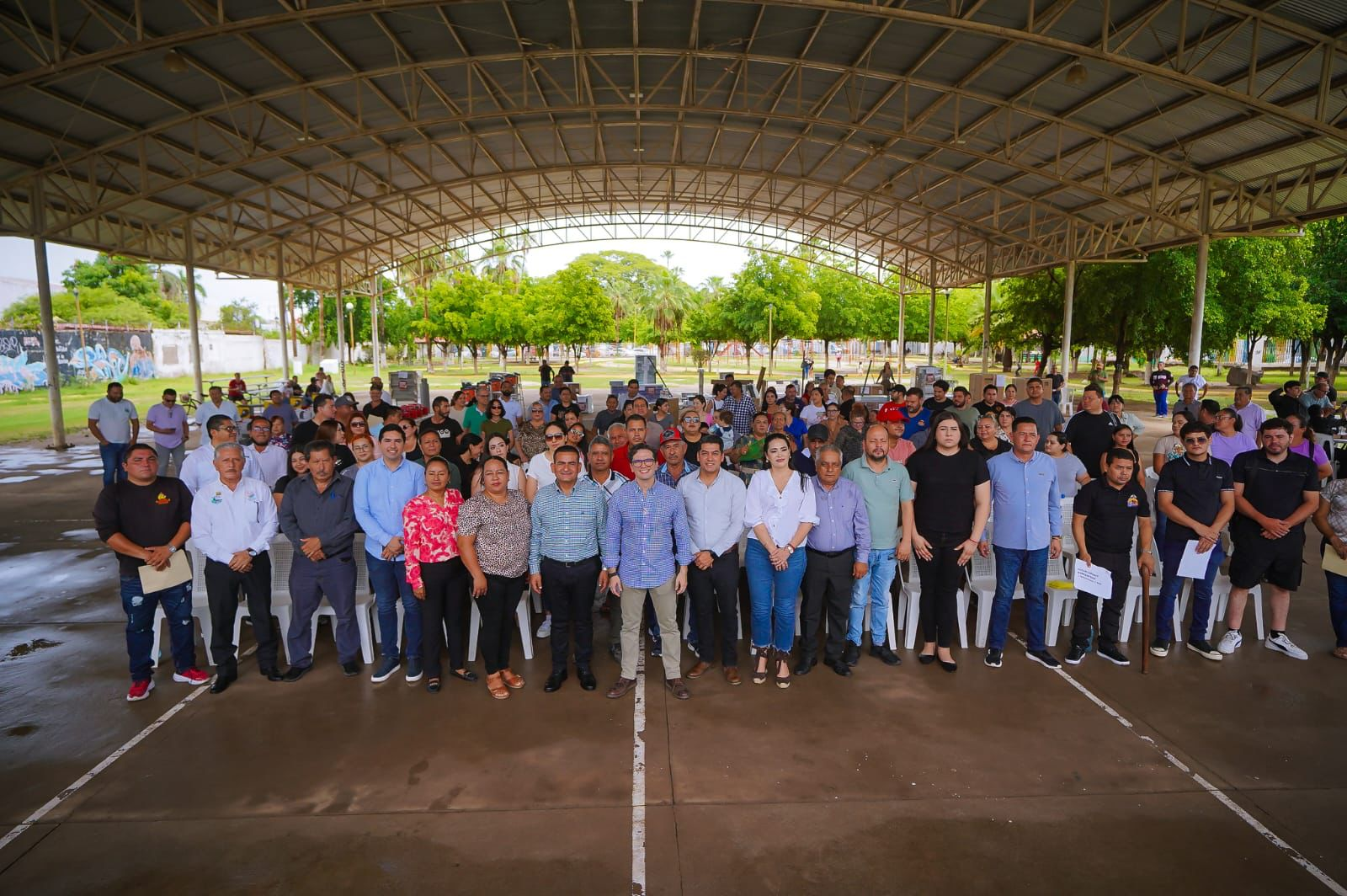 «Equipa Sinaloa» apoya a 237 pequeños negocios de Navolato
