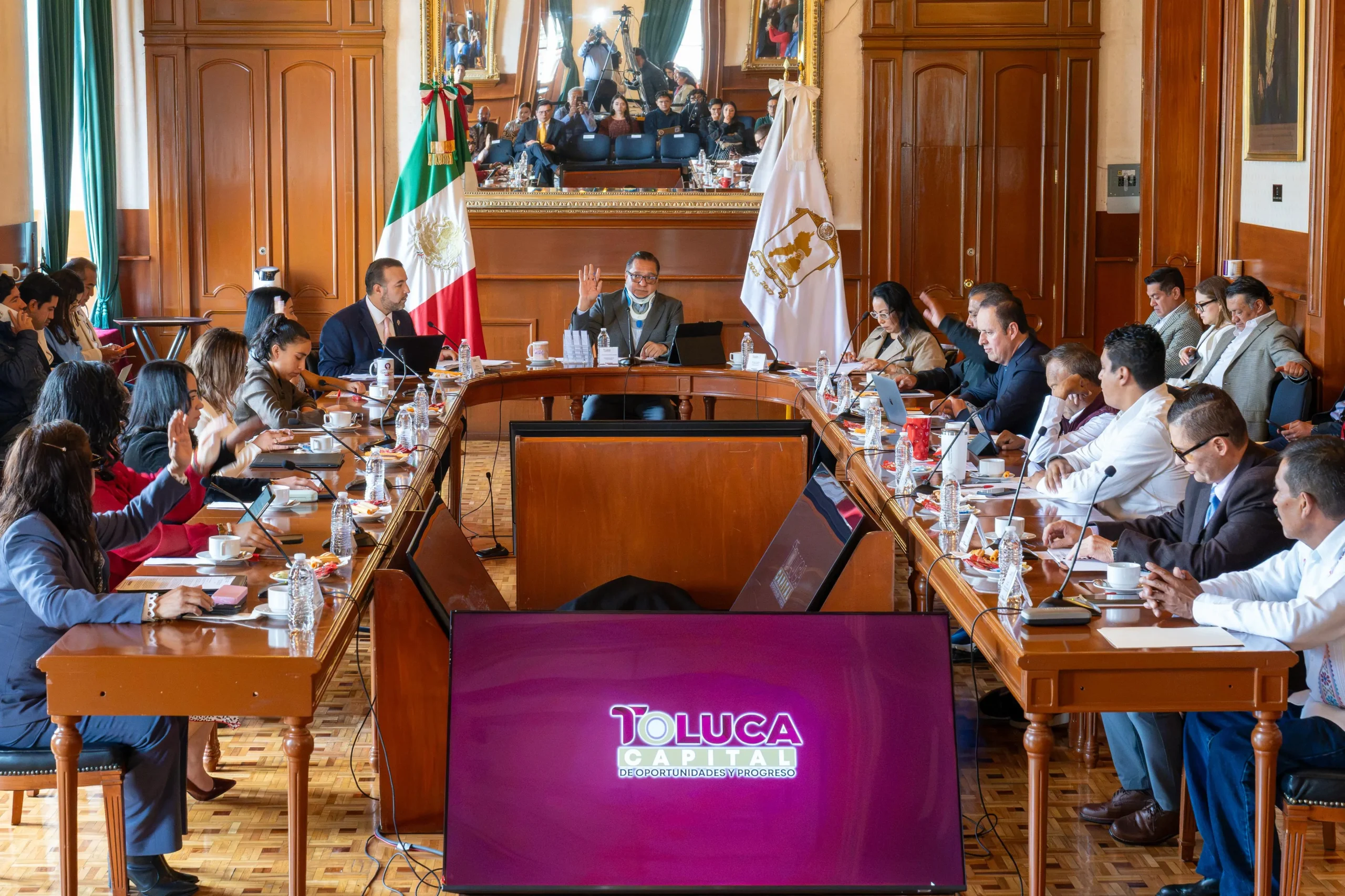 Toluca modifica Plan de Obra Pública 2026 y ejecuta 136 obras