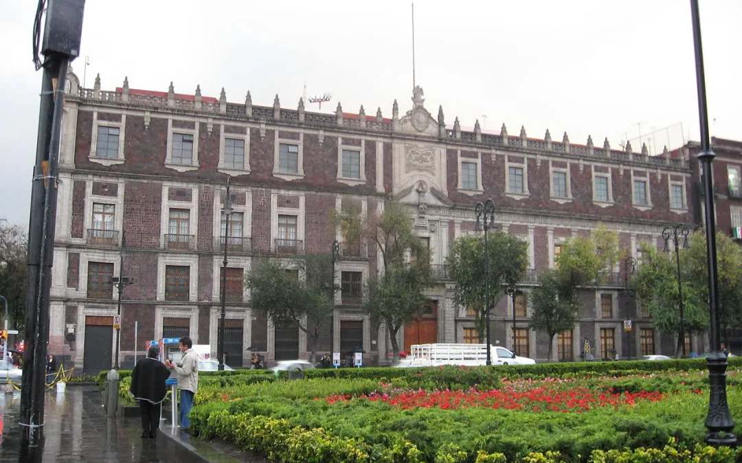 Tras acuerdo trabajadores y Nacional Monte de Piedad pactan fin de huelga