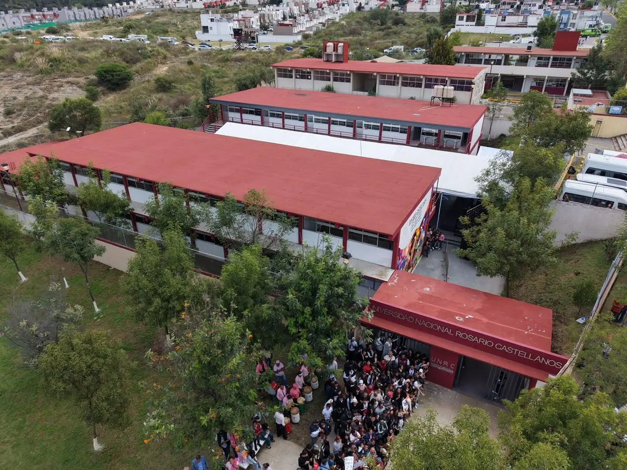 Claudia Sheinbaum inaugura plantel universitario en Nicolás Romero