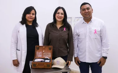 “Salud Sin Tanto Choro” acerca prevención del cáncer de mama en Playa del Carmen