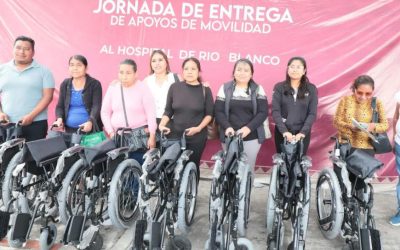 Entregan 126 apoyos de movilidad en el Río Blanco